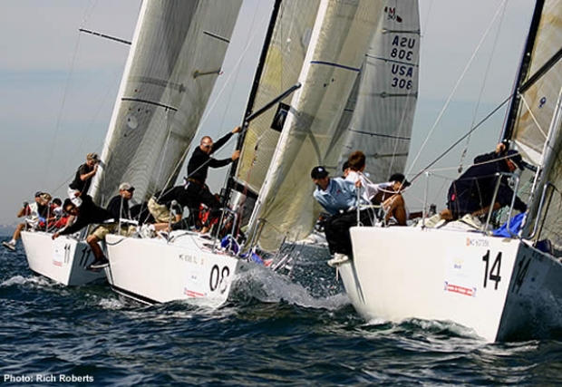 From left, Richard Swann's Cygnet, David Gonzalez' Three Niner and Jim Sminchak's it prepare their spinnaker hoists on the offset leg.