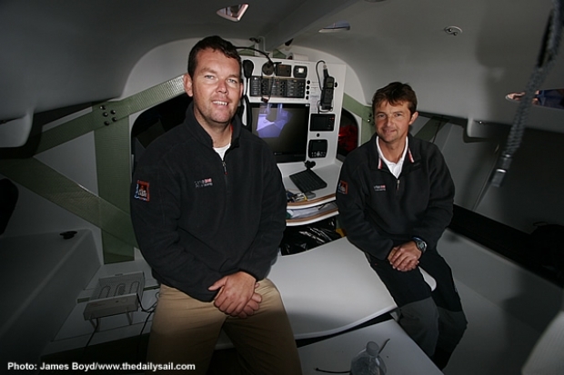 Simon Clarke (right) and his co-skipper David 'Kiwi' Lindsay