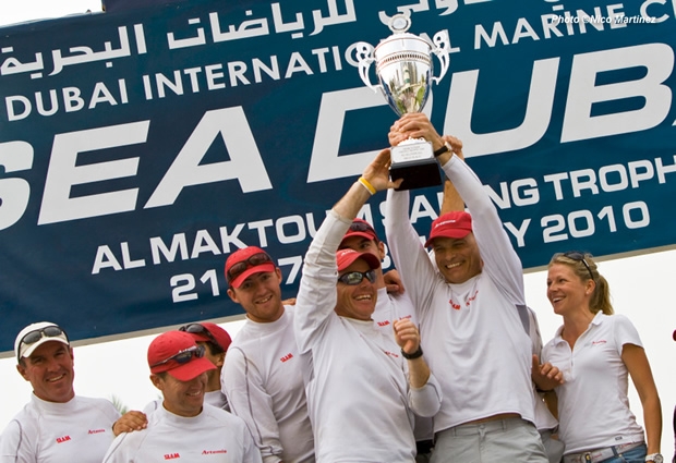 Torbjorn Tornqvist celebrates with his Artemis team